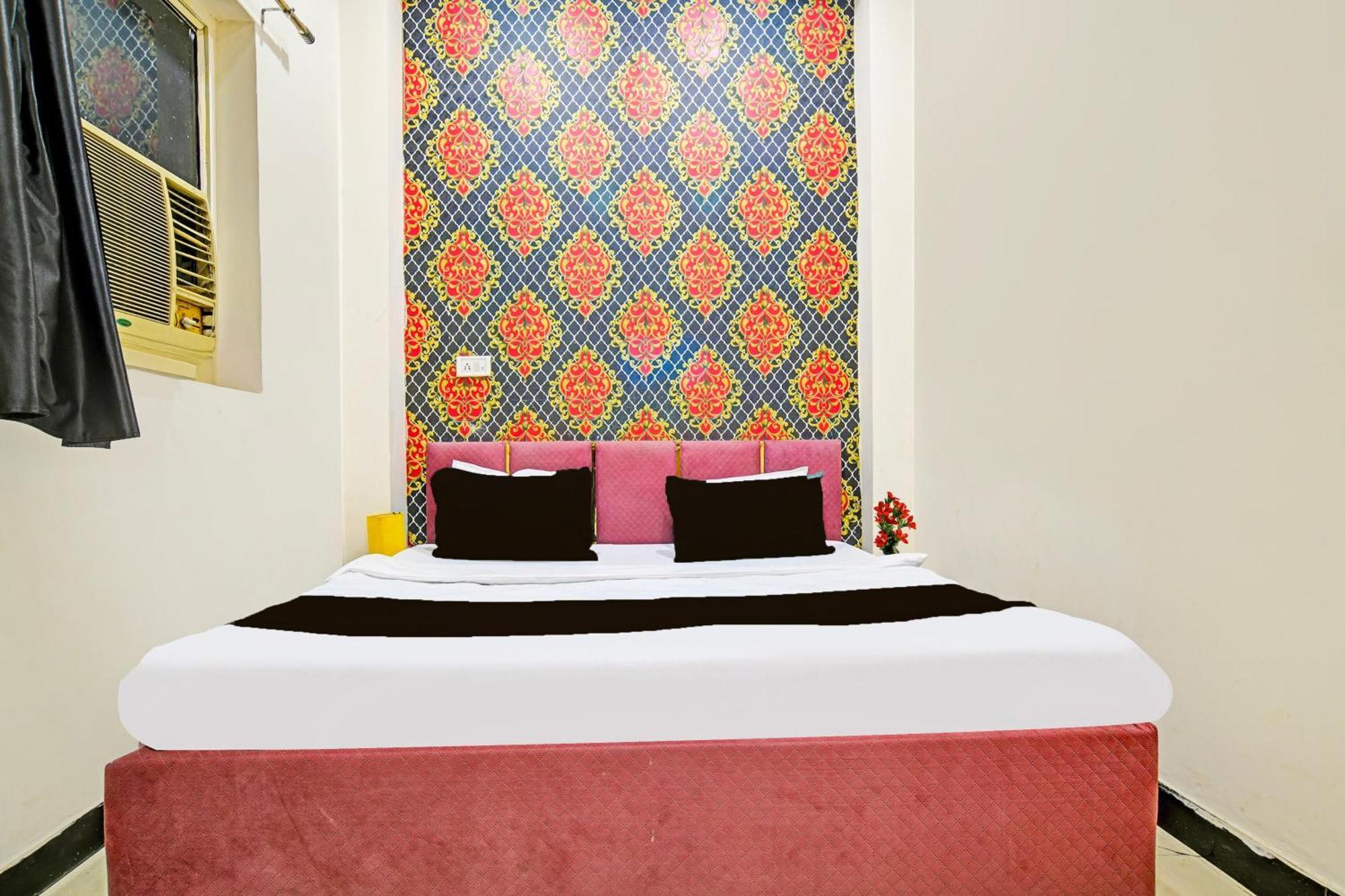 Hotel O Hanuman Naka Ujjain Formerly Krishna Palace ภายนอก รูปภาพ