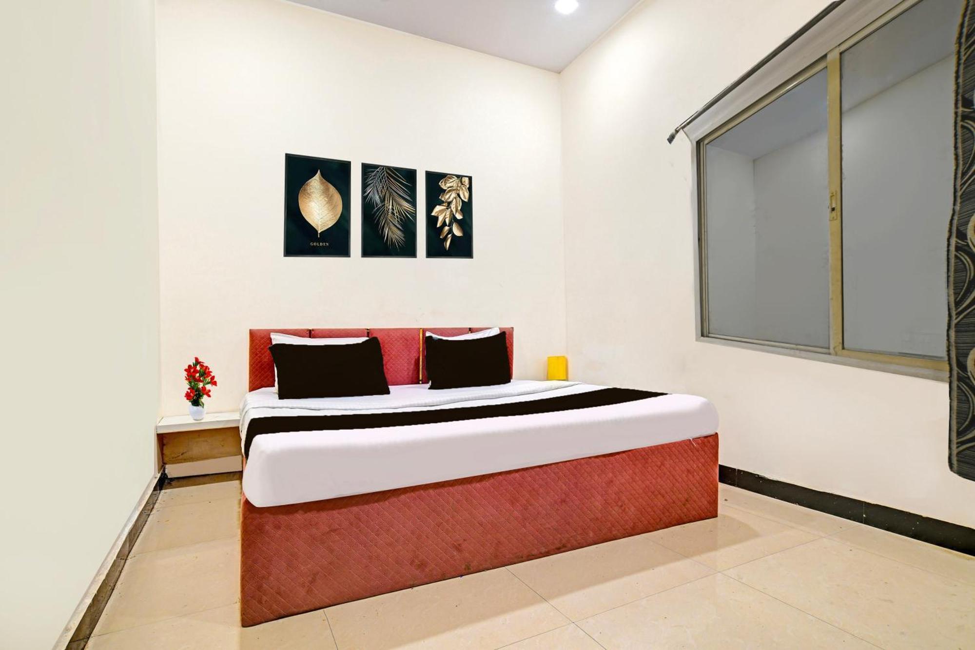 Hotel O Hanuman Naka Ujjain Formerly Krishna Palace ภายนอก รูปภาพ